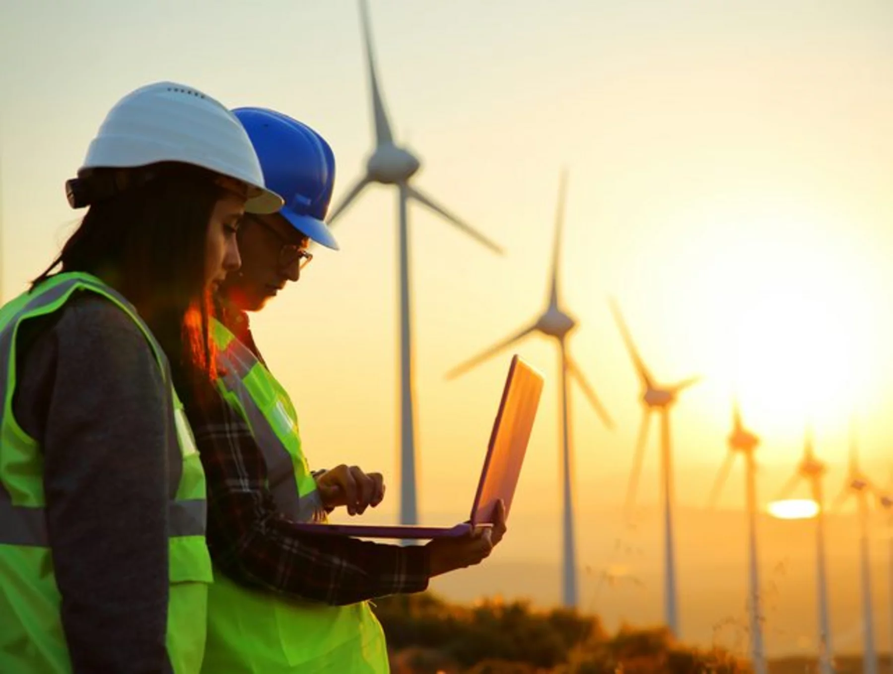 image of brainstorm session with sticky notes (for a b2b saas)